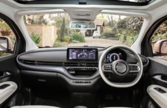 Electric Fiat, Abarth 500e prices slashed by upwards of $20,000