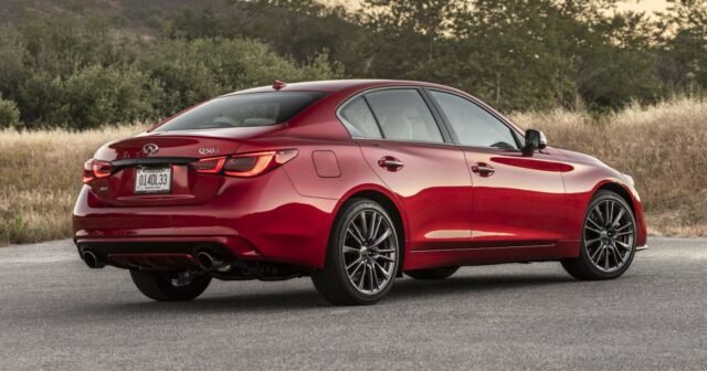 Nissan Z getting twin-turbo, manual luxury sedan cousin – report