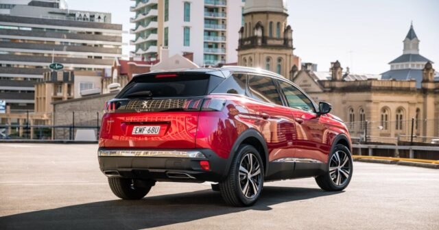 Peugeot 3008 and 5008 recalled
