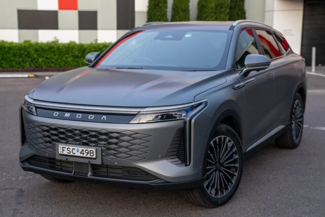 Seven things we like about the Omoda 9