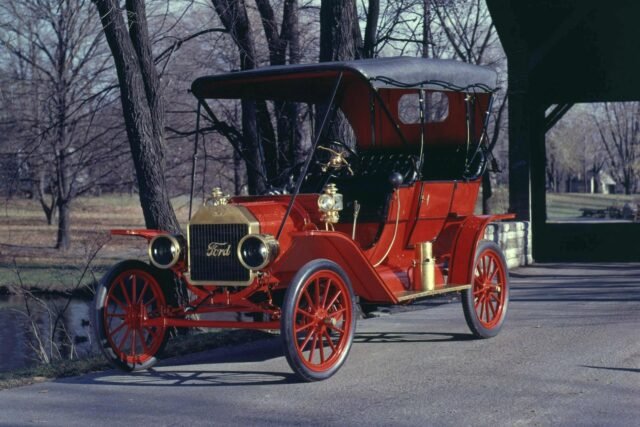 How Toyota, Ford and Kia got their start in Australia, and where they are now