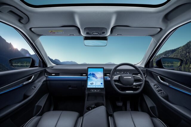 2026 Jaecoo J5 small SUV will bring three powertrain options to Australia