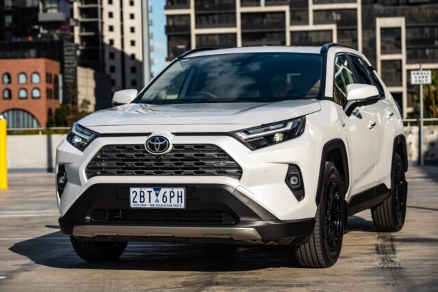 VFACTS October 2025 new car sales: Chinese brands, hybrids continue to grow