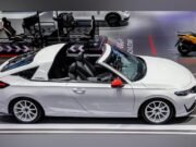 Honda Integra coupe reborn with manual transmission, CR-X-style roof