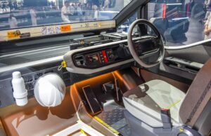 Toyota HiAce and Kayoibako concepts preview next-generation vans