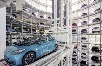 Automakers, nations ask EU to relax 2035 combustion engine ban for new cars