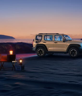 2026 GWM Tank 300 Hi4-T PHEV priced, significantly undercuts Denza B5