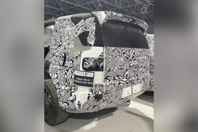 Crash test reveals design of first Freelander model from Land Rover and Chery