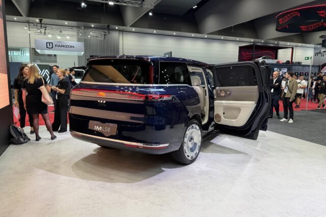 MG previews luxurious extended-range electric flagship SUV in Australia