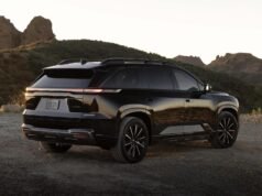 2027 Subaru Getaway revealed: There can be only two Toyota Highlander EVs